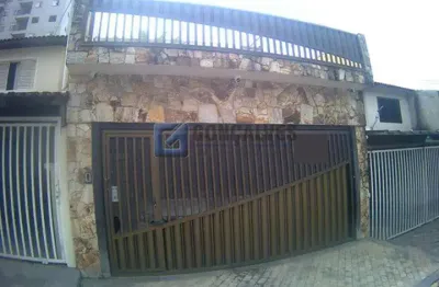 Casa com 3 quartos à venda na rua doutor pedro ribeiro, jardim jamaica, santo andré, 190 m2 por r$ 667.000