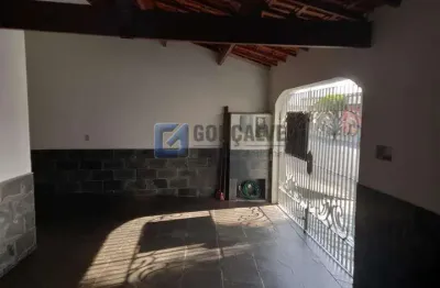 Casa com 3 quartos à venda na rua bahia, jordanópolis, são bernardo do campo por r$ 700.000