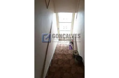Casa com 2 quartos para alugar na doutor vital brasil, r, taboão, são bernardo do campo, 57 m2 por r$ 1.600