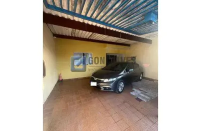Casa com 2 quartos à venda na george willian hauck, r, capuava, mauá por r$ 385.000