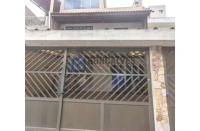 Casa com 3 quartos à venda na rua santa rita, assunção, são bernardo do campo, 150 m2 por r$ 564.000