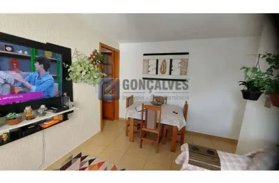 Apartamento com 2 quartos à venda na rua tiradentes, santa terezinha, são bernardo do campo, 53 m2 por r$ 266.000