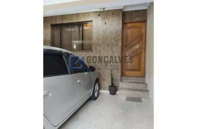 Casa com 4 quartos à venda na capitao olegario teixeira da costa, r, planalto, são bernardo do campo, 160 m2 por r$ 650.000