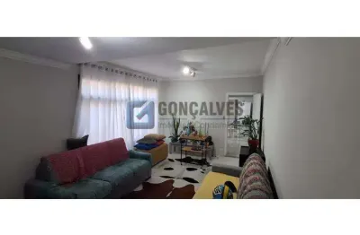 Sobrado à venda no bairro rudge ramos em são bernardo do campo/sp, com 237,27m² e 3 dormitórios.