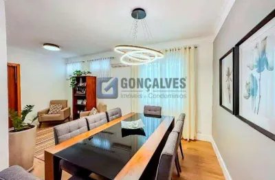 Casa com 3 quartos à venda na airton gomes de miranda, r, nova petrópolis, são bernardo do campo, 250 m2 por r$ 1.550.000