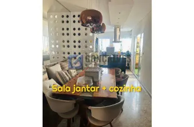 Sobrado 3 dormitórios sendo 1 suite, 265 mts² no bairro condomínio maracanã em santo andré.