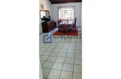 Casa com 3 quartos à venda na josefina leonora lotto bueno, r, montanhão, são bernardo do campo, 230 m2 por r$ 640.000