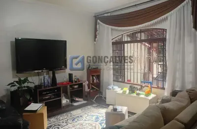 Casa com 3 quartos à venda na Rua Doutor Oswaldo Mellone, Santa Terezinha, São Bernardo do Campo, 260 m2 por R$ 770.000