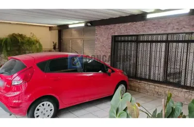 Casa com 3 quartos à venda na rua castro alves, cerâmica, são caetano do sul, 250 m2 por r$ 1.500.000