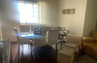 Apartamento com 3 dormitórios sendo 1 suite à venda na vila assunção em santo andré/sp.