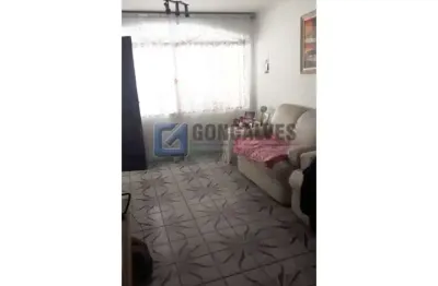 Sobrado à venda no bairro assunção em são bernardo do campo/sp, com 170m² e 3 dormitórios amplos,