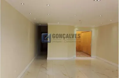 Sobrado com 03 dormitórios/suítes a venda Bairro Assunção - São Bernardo do Campo/SP