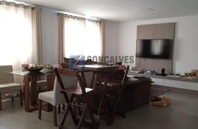 Sobrado com 2 quartos à venda na vila eldizia em santo andré/sp.