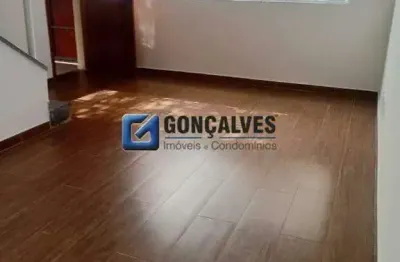 Sobrado com 03 dormitórios a venda no Bairro Homero Thon em Santo André-/SP