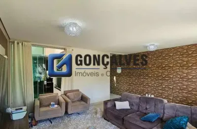 Sobrado 03 dormitórios/suítes a venda - Santa Terezinha- em São Bernardo do Campo/SP