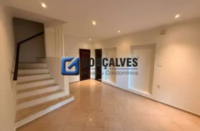 Sobrado 03 dormitórios sendo 01 suíte - Centro - em São Bernardo do Campo/SP