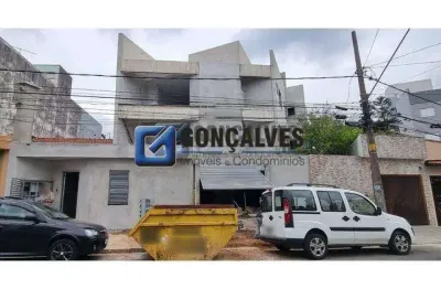 Apartamento 2 dormitórios com suíte, 2 vagas, em Vila Guiomar – Santo André