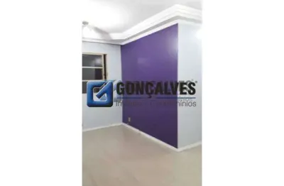 Apartamento 2 Quartos com 1 Vaga no Jardim Santo André, Santo André – Venda R$220.000