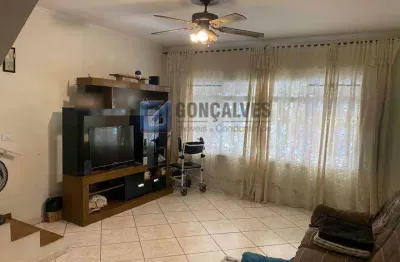 Sobrado Residencial com 3 Quartos em Vila Euclides, São Bernardo do Campo – 2 Vagas