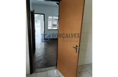 Sobrado à venda com 02 quartos no Centro de São Bernardo do Campo 122m