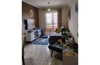 Apartamento 3 dormitórios, 70 mts² na Vila Camilopolis em Santo André.