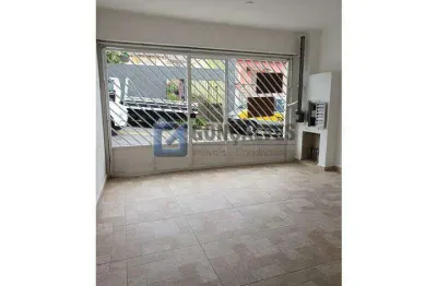 Sobrado Residencial de 170 m² com 3 Quartos e 2 Vagas no Planalto, SBC