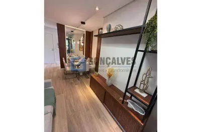 Venda: Apartamento 2 Quartos no Campestre, Santo André – 64,64m² (interno) + 64,64m² (externo) com 1 vaga