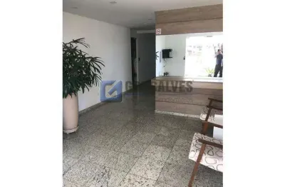 Apartamento 2 dormitórios com varanda gourmet e suíte no Campestre, Santo André – 63 m²