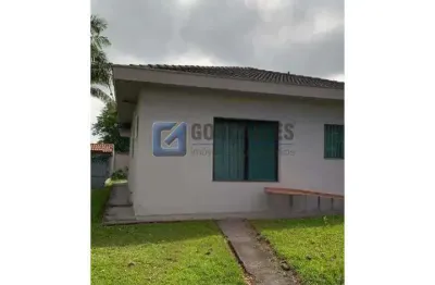 Casa Residencial 3 Qtos, Suíte, 2 Vagas em Riacho Grande, SBC – 220 m² Úteis