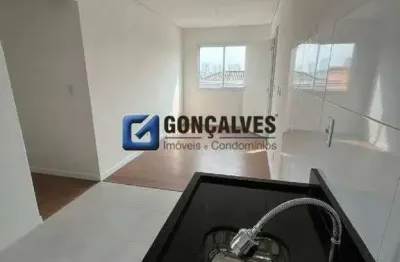 Apartamento 2 Quartos com 1 Vaga no Jardim Stella – Santo André