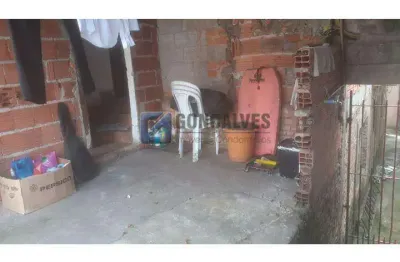 Casa residencial à venda em Mauá – Jardim Sônia Maria, 4 quartos, 1 vaga