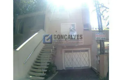 Sobrado à venda em Vila Lusitânia, SBC - 3 dormitórios, 4 vagas, 258 m²