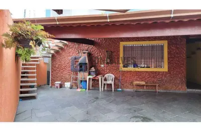 Casa com uso comercial à venda em Jardim das Orquídeas, São Bernardo do Campo – 2 dorms, 1 suíte, 4 vagas