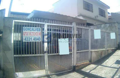 Casa à venda em Anchieta, São Bernardo do Campo – 214 m² úteis, 3 vagas