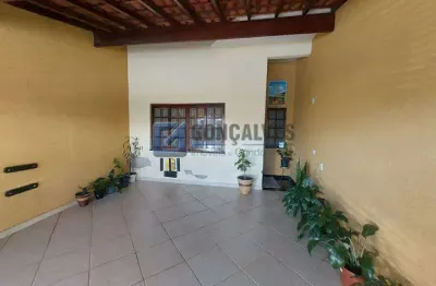 Sobrado Residencial 4 Quartos em Santa Terezinha, São Bernardo do Campo – 2 Vagas