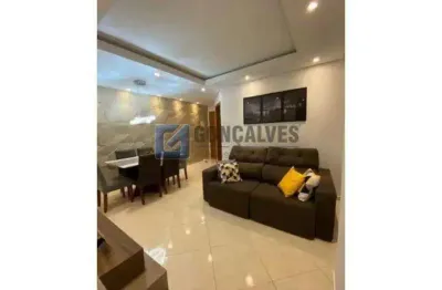 Apartamento 82m² com Quintal, 3 Quartos e 2 Vagas em Vila Camilópolis, Santo André