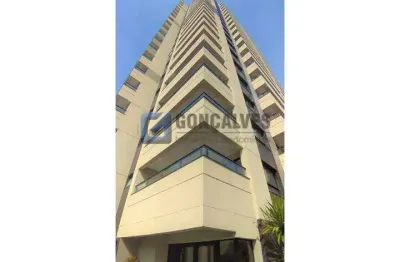 Apartamento de 162 m² com 3 suítes, 3 vagas e alto padrão no Campestre, Santo André