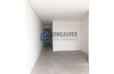 Apartamento 3 dorms (1 suíte) com 2 vagas em Vila Alzira, Santo André