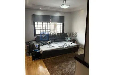 Sobrado Residencial em Nova Petrópolis, São Bernardo do Campo - 3 Quartos, 2 Vagas