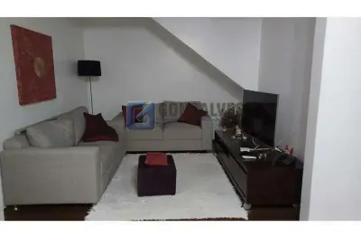 Sobrado residencial à venda em Vila Pires, Santo André - 3 suítes, 2 vagas, 227 m²