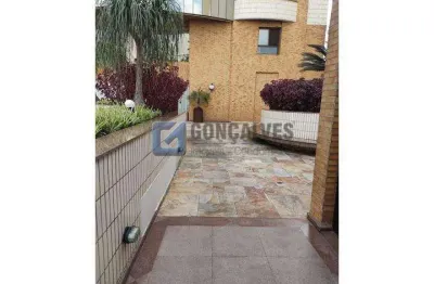 Apartamento residencial de 4 quartos com 3 suítes, 3 vagas e lazer completo em Santo Antônio, São Caetano do Sul