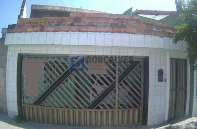 Sobrado à venda em Vila Jerusalém, SBCampo — 3 quartos, 3 vagas