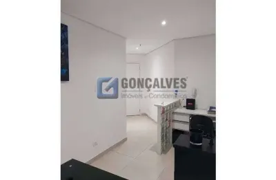 Sala Comercial de 36 m² com 1 vaga em Rudge Ramos, São Bernardo do Campo – Venda