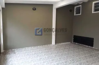 Casa Residencial 4 Quartos em Montanhão, SBC - 2 Vagas, Pronta para Morar