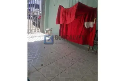 Casa com Destinação Comercial em Demarchi, SB Campo — 2 Quartos, 1 Vaga, 205 m² Internos