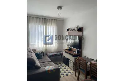 Oportunidade única: Apartamento comercial de 2 quartos em Diadema (Canhema) – 46 m²