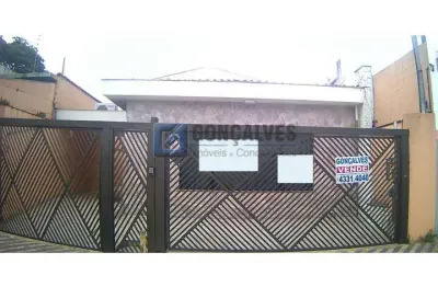 Casa Residencial em Paulicéia, São Bernardo do Campo — 3 Quartos, 3 Vagas, Terreno 250m²