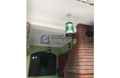 Sobrado residencial à venda em Nova Petrópolis, SBC – 3 quartos, 1 suíte, 2 vagas