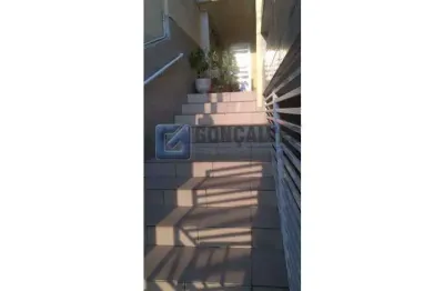 Sobrado com 3 dormitórios (1 suíte) em São Bernardo do Campo – Planalto