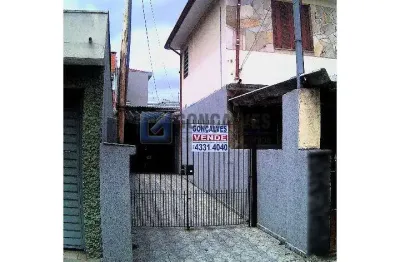 Casa Residencial à Venda | Vila Eldízia, Santo André – 2 Quartos, 2 Vagas